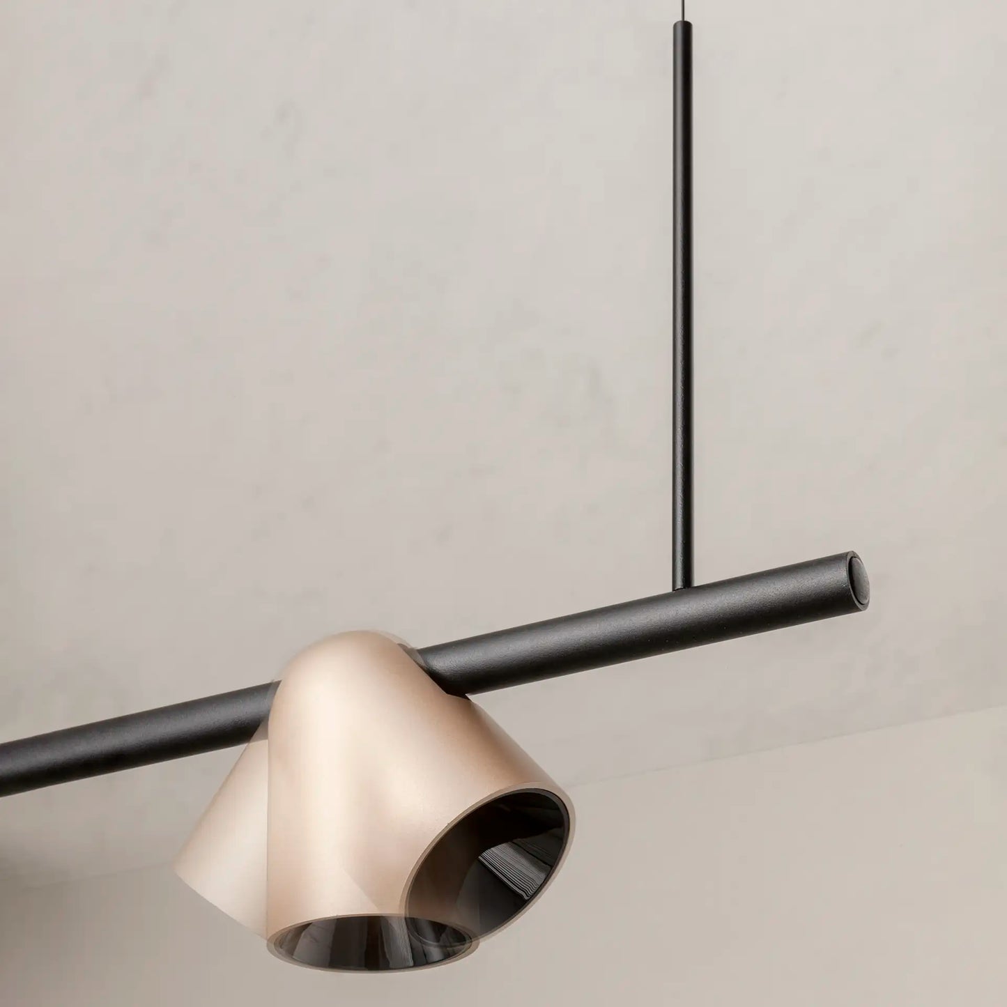 kobe-sospensione-gallery-2.webp